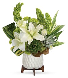 White & Green Floral Bouquet