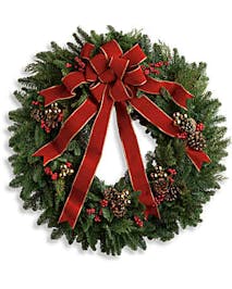 24" Fresh Holiday Wreath 