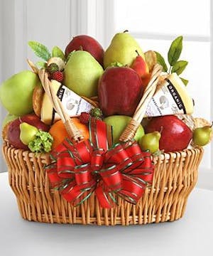 Gift Baskets Filled With Delicious Edible Treats