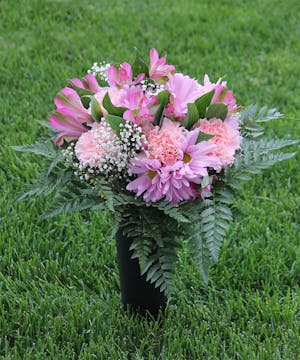 Graveside Urn Bouquet
