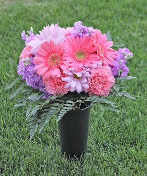Graveside Urn Bouquet