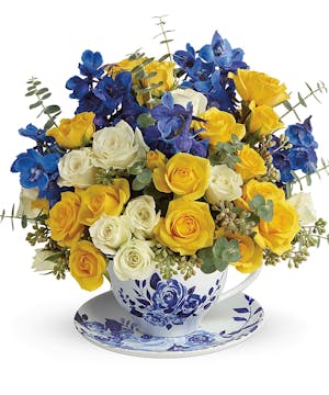 Charming Teacup Bouquet