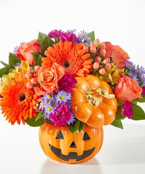 Charming White Pumpkin Bouquet